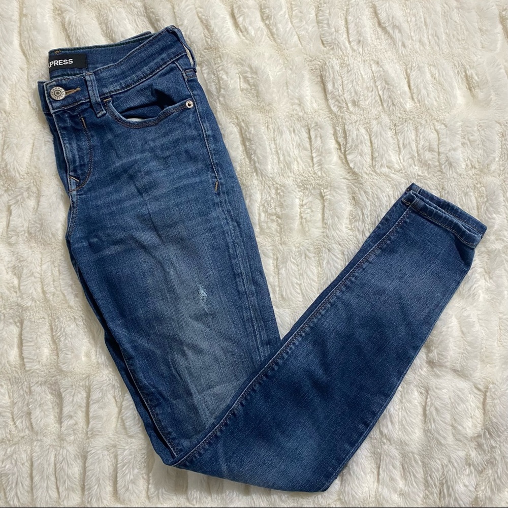 Express Mid Rise Jeans